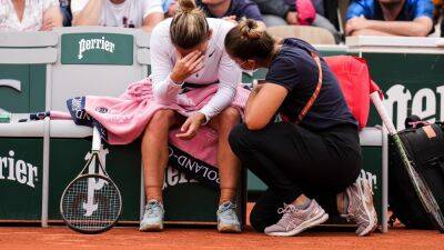 French Open: 'I expect much better from myself' - Simona Halep's coach apologises after her shock early exit