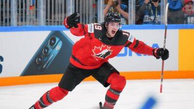 William Nylander - Canada to face Czechia, USA draws Finland in semis action at IIHF men’s worlds - tsn.ca - Sweden - Finland - Germany - Switzerland - Usa - Canada -  Boston - Slovakia -  Pierre