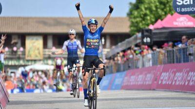 Mikel Landa - Bradley Wiggins - Resultados y resumen del Giro de Italia: Etapa 19 | Santuario di Castelmonte - en.as.com - Bahrain - county La Paz - Victoria
