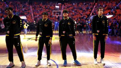 Warriors advocate for 'sensible gun laws' before Game 5 in response to Texas school shooting tragedy