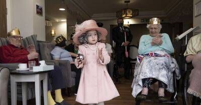 Meet Wigan's 'Mini Majesty', three, who dresses up as the Queen to attend ceremonies