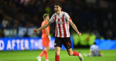 Ross Stewart to Rangers: Sunderland hint at new deal to 'protect' 26-goal ace