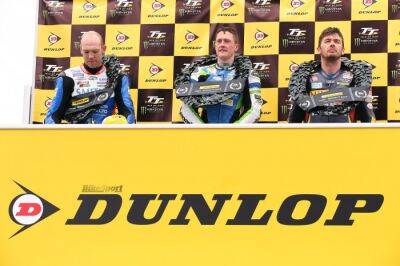 TT 2022: Dunlop withdraw rear slick from allocation