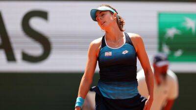 'Nonsense! Give the girl a break!' - Fans boo injured Alize Cornet for retiring hurt at French Open