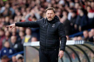 Theo Walcott - Ralph Hasenhuttl - Jules Kounde - Tom Barclay - Southampton now 'open to offers' for £75k-a-week star at St Mary's - givemesport.com