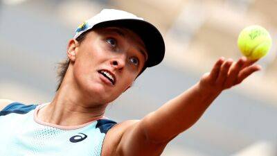 Iga Swiatek - Mats Wilander - 'In a really good headspace' - Mats Wilander feels Iga Swiatek not distracted by rivals crashing out of French Open - eurosport.com - France -  Paris