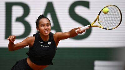 Emma Raducanu - Iga Swiatek - Roland Garros - Amanda Anisimova - US Open finalist Fernandez stays on track of overall improvement - channelnewsasia.com - France - Usa - Mexico