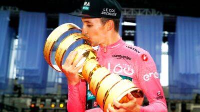 No late twist as Jai Hindley wins Giro d’Italia ahead of Richard Carapaz, Matteo Sobrero takes Stage 21
