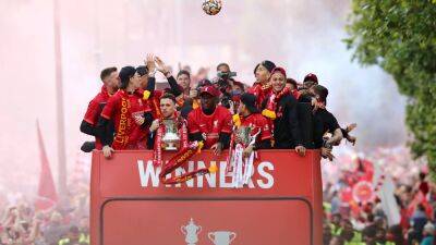 Jurgen Klopp - Thousands of supporters flood streets of Liverpool to greet Klopp's heroes - in pictures - thenationalnews.com - France -  Paris - Jordan -  Kiev