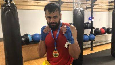 In his first competition, Yellowknife kickboxer travels to hometown in India and returns with gold - cbc.ca - Canada - India -  Chennai