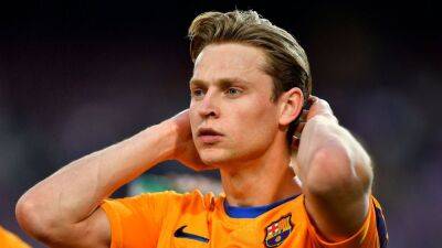 Barcelona | La ficha de Frenkie de Jong, el otro obstáculo de la operación Soler - en.as.com - Manchester