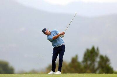 AB de Villiers hopes grass is greener for golf partner Ashleigh Barty