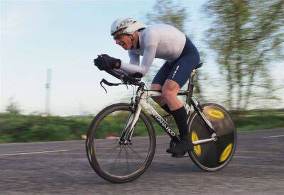 Round two action from the Wigmore CC Evening 10 mile time trial series, Iwade