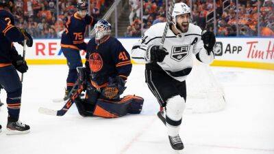 NHL Rink Wrap: Playoffs begin with star power, Kings outlasting Oilers