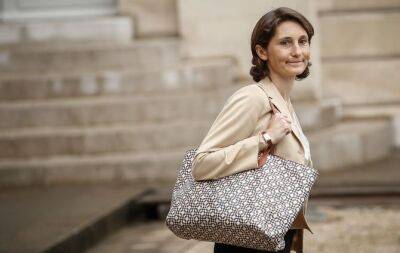 Gerald Darmanin - Amelie Oudea-Castera - French sports minister blames Liverpool over final chaos - beinsports.com - Britain - France -  Paris