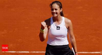 Camila Giorgi - Roland Garros - Daria Kasatkina - Veronika Kudermetova - Russian Kasatkina reaches second French Open quarter-final - timesofindia.indiatimes.com - Russia - France - Italy