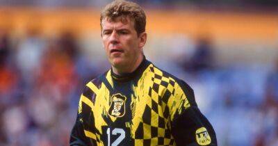Manchester United send message of support after Andy Goram's terminal cancer diagnosis
