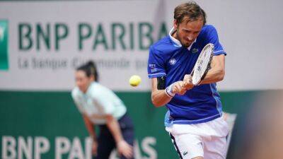 Resumen y del 30 de mayo en Roland Garros: Cilic sorprende a Medvedev