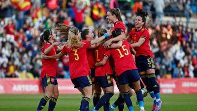 Selección Femenina | Alexia y 27 más para la Euro