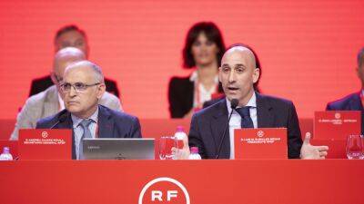 Luis Rubiales - Aprobado el nuevo sueldo de Rubiales como presidente - en.as.com