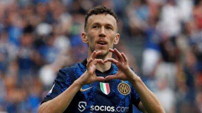 Tottenham sign Croatia international Perisic