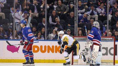 NHL roundup: Pens outlast Rangers 1-0 in triple overtime
