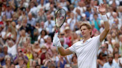 Kevin Anderson retires at 35