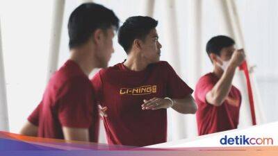 Tim Indonesia Jalani Latihan Ringan Jelang Piala Thomas & Uber
