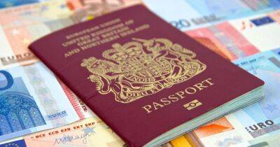Martin Lewis issues urgent passport warning before summer 2022 holiday season