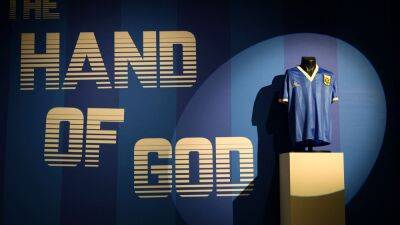 Diego Maradona - Peter Shilton - Steve Hodge - Maradona 'Hand of God' jersey sells for almost €8.5m - rte.ie - Manchester - Argentina - county Hand
