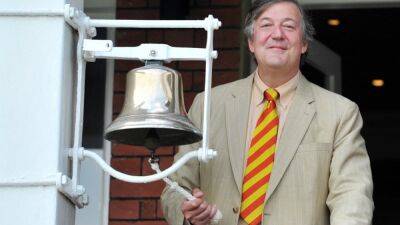 Cricket-Loving British Actor Stephen Fry Named Next MCC President
