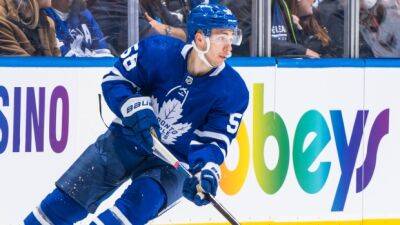 Leafs' Bunting to play Game 2, Nylander fine after food poisoning