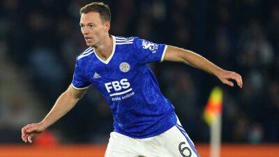 Defender Jonny Evans would be happy to see out his career with Leicester