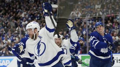 Jack Campbell - Mitch Marner - Corey Perry - Andrei Vasilevskiy - Steven Stamkos - Victor Hedman, Lightning beat Maple Leafs to even series - foxnews.com - Florida - county Bay
