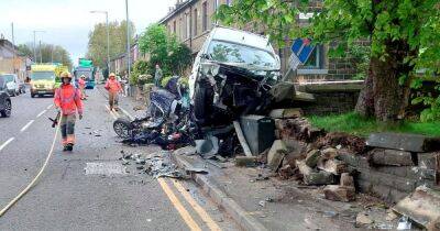 ‘Absolute carnage’: Dramatic moment HGV ploughs into three vehicles on village street - manchestereveningnews.co.uk