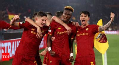 Tammy Abraham fires AS Roma past Leicester City into Conference League final