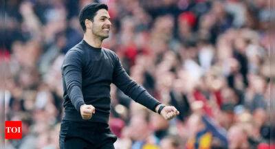Arsenal manager Mikel Arteta signs new deal until 2025