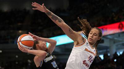 Brittney Griner - Courtney Vandersloot - Cathy Engelbert - Mercury unveil Brittney Griner decal as WNBA season gets set for tip-off - foxnews.com - Russia - Usa -  Las Vegas - state Texas - state Iowa