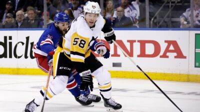 Stanley Cup Playoffs - Rangers F Goodrow week-to-week with lower-body injury - tsn.ca - New York