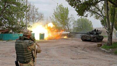 Guerra Ucrania - Rusia: última hora hoy, en directo | Putin exige la rendición de Azovstal - en.as.com -  Lugansk -  Donetsk