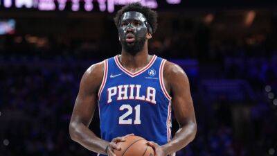 NBA playoffs 2022 -- Joel Embiid joins list of stars to wear a mask