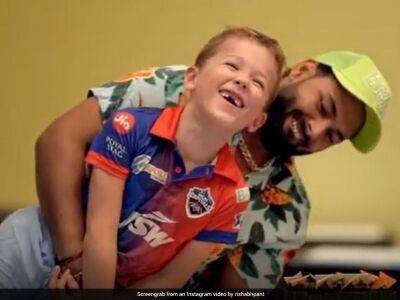 Watch: Rishabh Pant "Adding Kabaddi" To His Resume As He Frolics With Delhi Capitals Coach Ricky Ponting's Son Fletcher