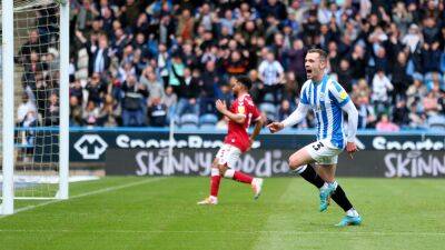 Huddersfield to play Luton in play-offs after beating Bristol City