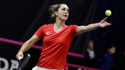 Canada's Dabrowski, Mexico's Olmos win women's doubles title at Madrid