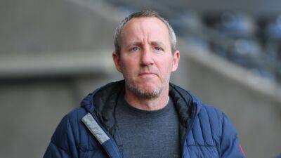 Lee Bowyer to hold talks with Birmingham as fans voice frustration at owners