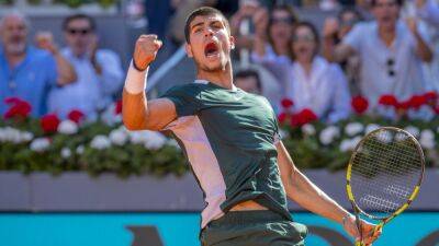 La alegría de Alcaraz tras vencer a Djokovic