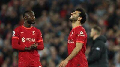 Liverpool held by Tottenham to hand Manchester City edge in Premier League title race