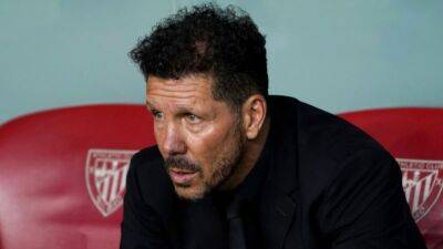 Soccer - Atletico's Simeone rules out guard of honour for champions Real