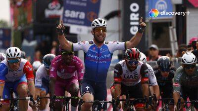 Mark Cavendish - Caleb Ewan - Fernando Gaviria - Arnaud Demare - Mark Cavendish seals impressive Giro d'Italia Stage 3 sprint victory - eurosport.com - Uae