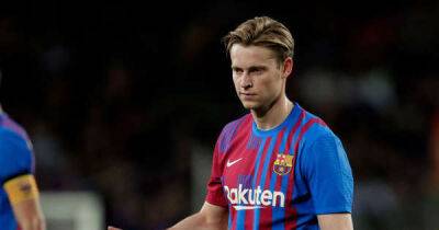 Bernardo Silva - Frenkie De-Jong - Barcelona 'weighing up' Frenkie De Jong swap deal transfer with Man City - msn.com - Manchester - Spain - Portugal - Brazil -  Man